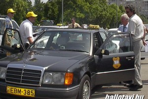  380_citytaxi.JPG